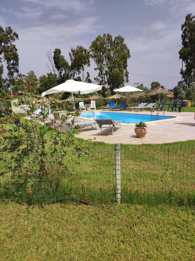 Agriturismo Su Niu Uta Buitenkant foto