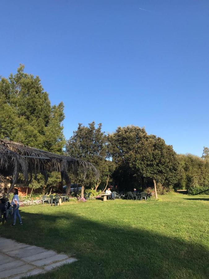 Agriturismo Su Niu Villa Uta Buitenkant foto